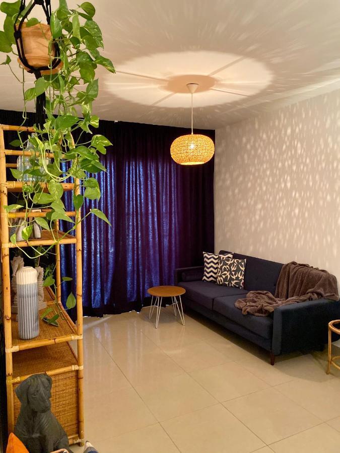 Fat Cow Apartment 102 Livadhia Esterno foto